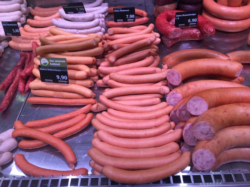 ecommerce-MANDELIEU LA NAPOULE-min_sausages_meat_butchery-1069321